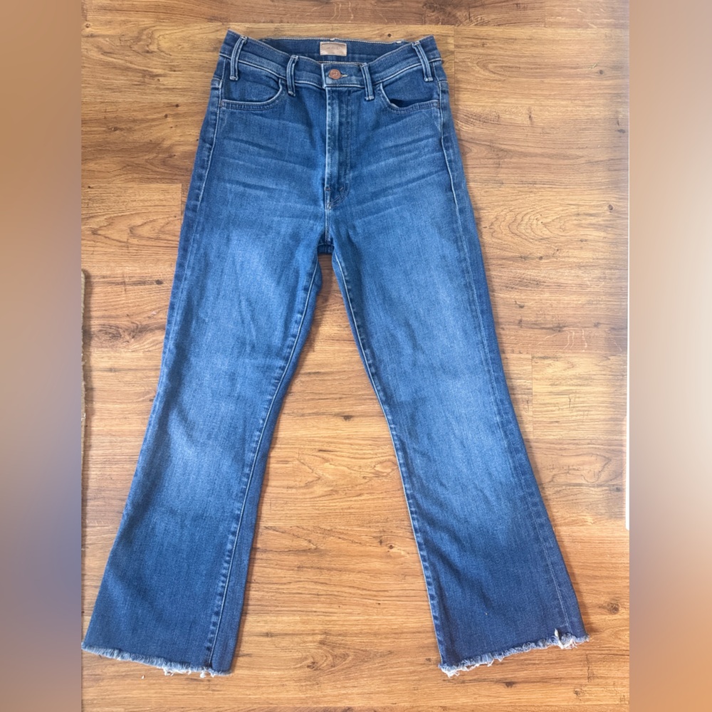 MOTHER Hustler Ankle Fray Jeans in Home Movies Wash, Size 25
